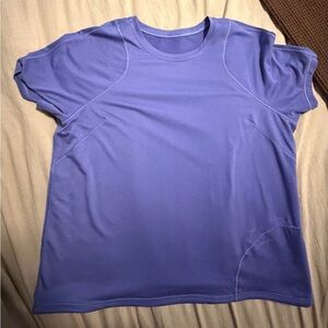 Lululemon Lightweight Cinch Hem Hiking Tee
